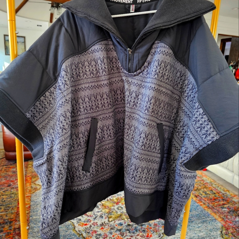 FP movement Heritage Poncho